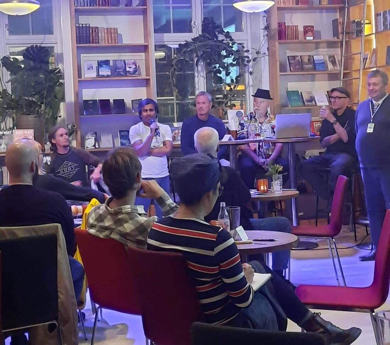 ARiF speaking at a public conversation